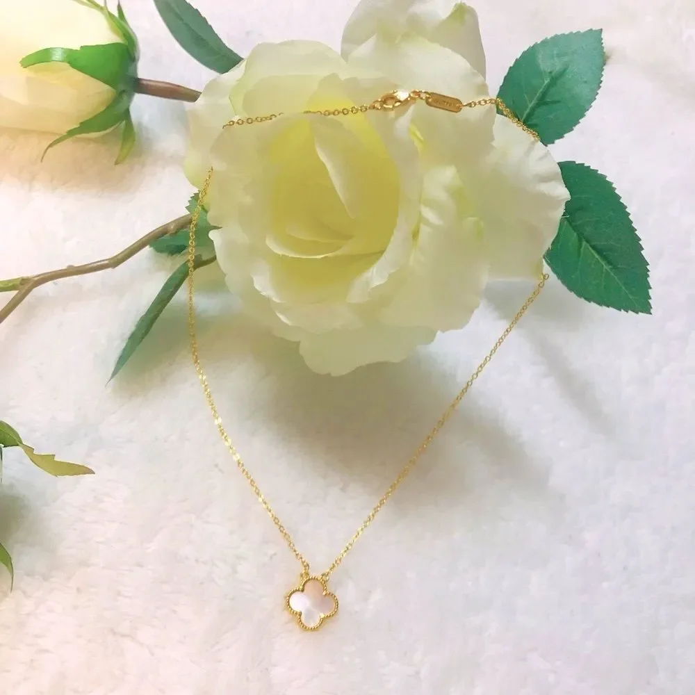 18k Yellow Gold Plated Mother of Pearl Clover Necklace - Picture 2 of 5